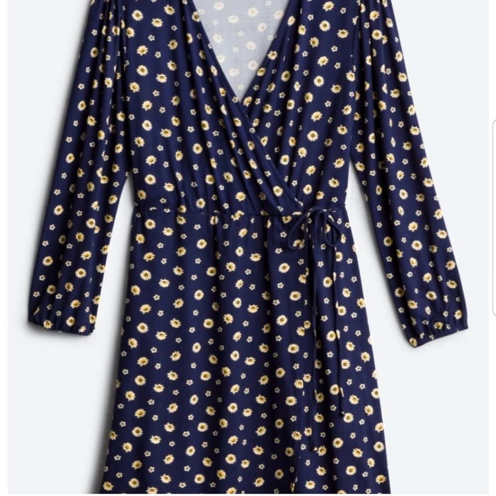 Nine Britton Blue and White Bishop Sleeve Wrap Dress